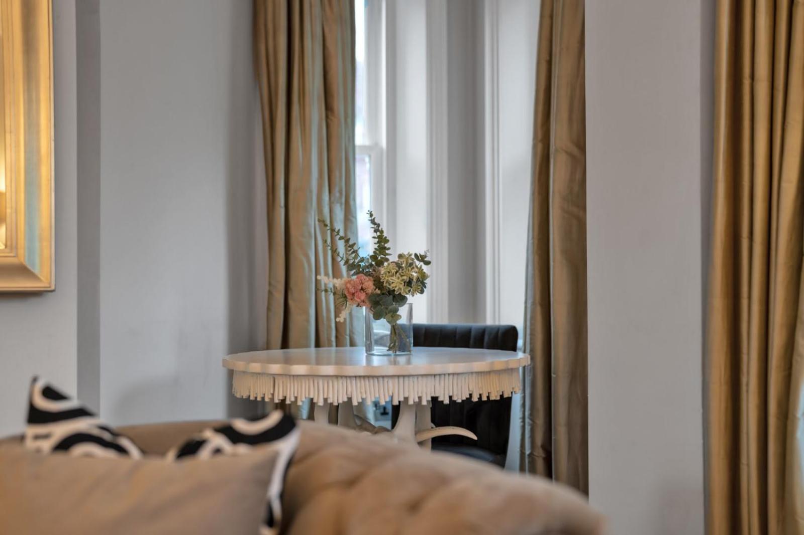 Knightsbridge - Hans Place Apartments ロンドン エクステリア 写真